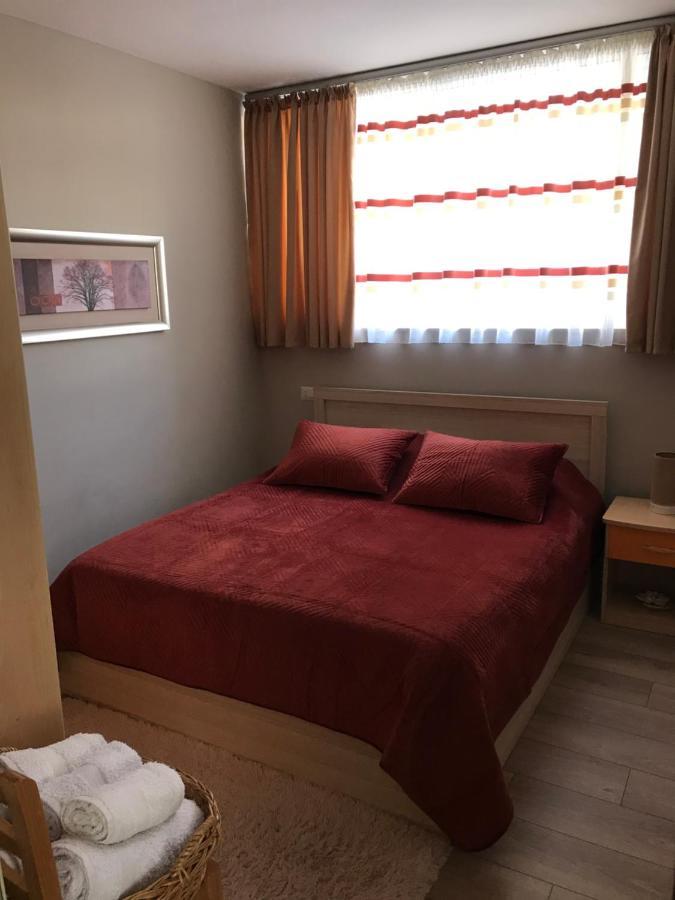 Home Away From Home Apartment Durrës Eksteriør billede
